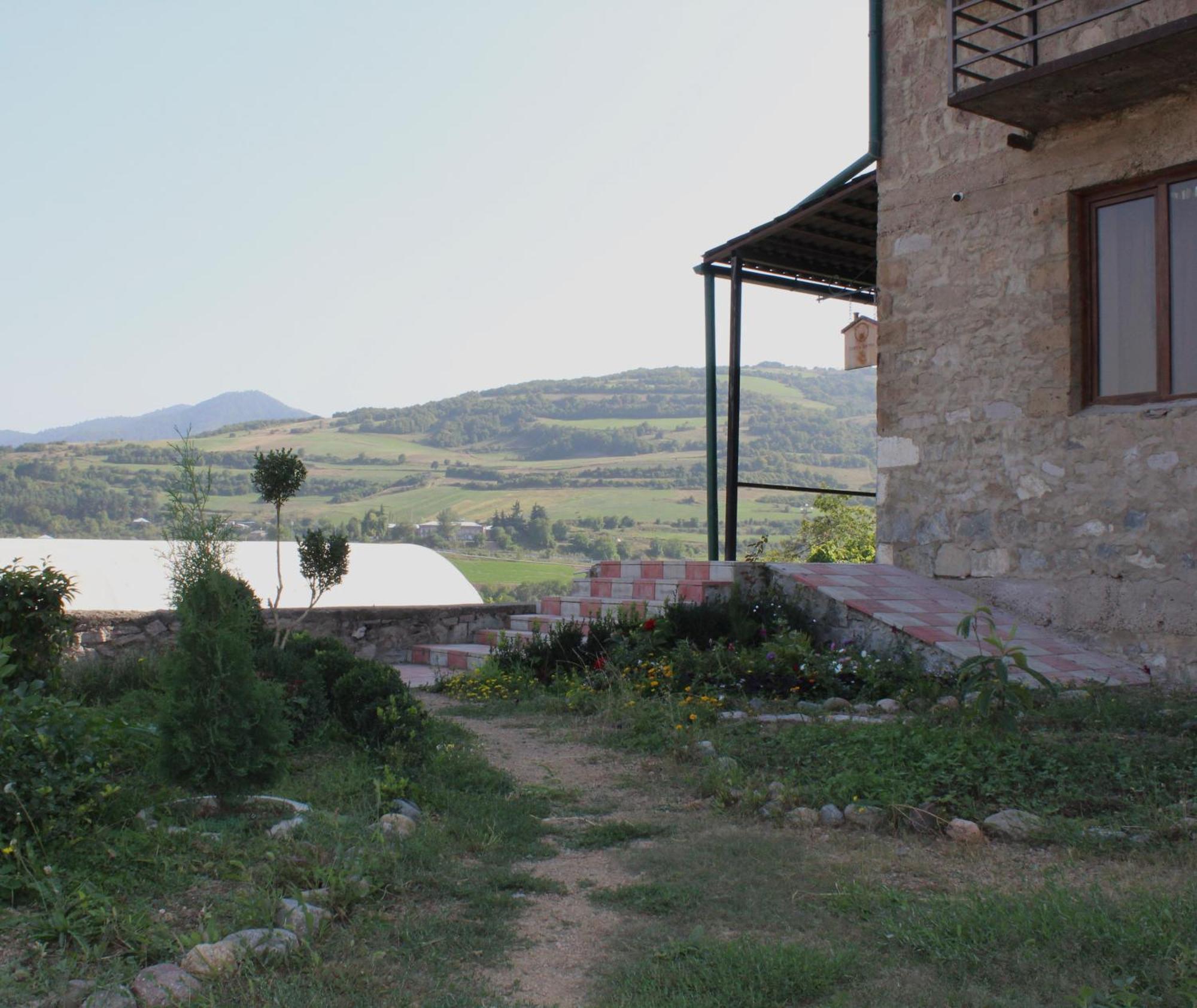 Bears And Berries Berd Exterior foto
